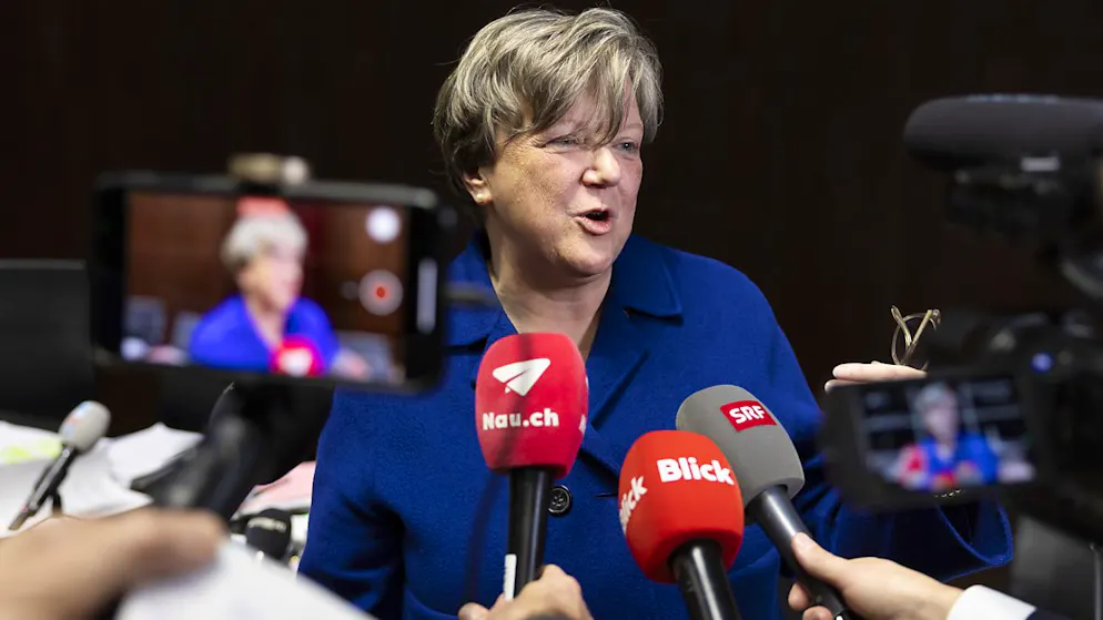 Les milieux économiques saluent les conclusions de la Commission d'enquête parlementaire (CEP) sur la chute de Credit Suisse. Ici, Isabelle Chassot, présidente de la CEP. (archive)
