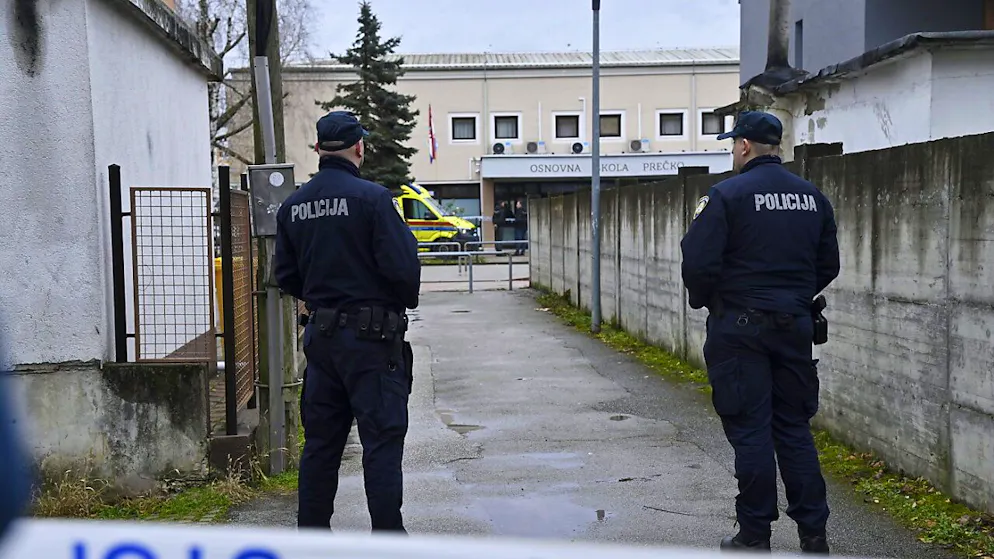 La police surveille les lieux du drame à Zagreb.