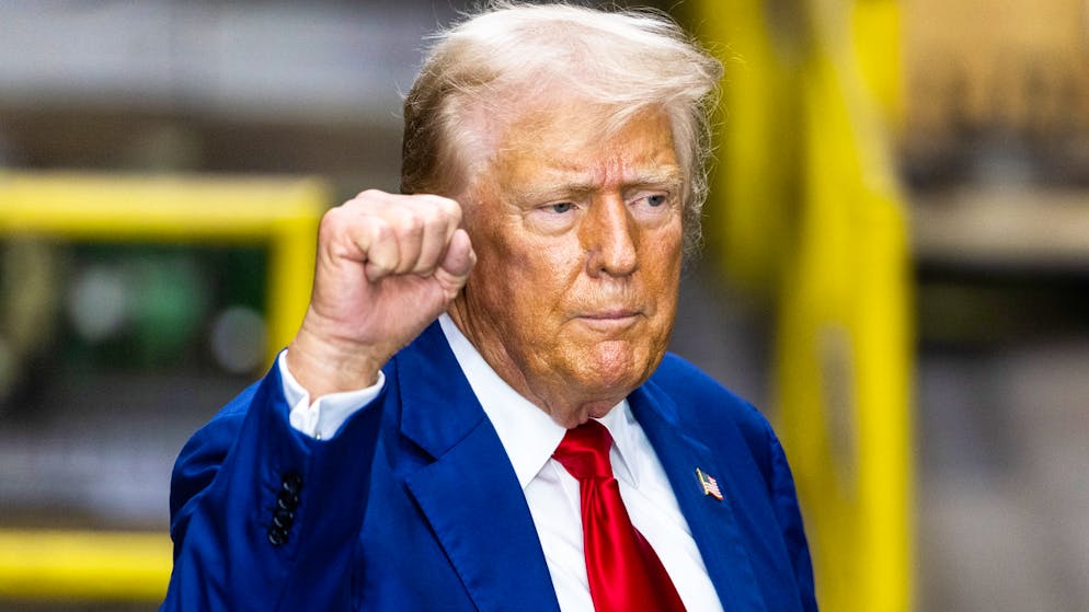 Il ne sera pas présent en personne, mais on ne parlera que de lui. La politique de Donald Trump, qui prend ses fonctions de président lundi, inondera le WEF la semaine prochaine. (archives)