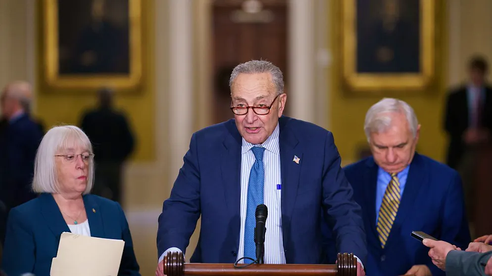 "C'est un bon résultat pour l'Amérique et pour les Américains", s'est réjoui le chef de la majorité démocrate au Sénat, Chuck Schumer.