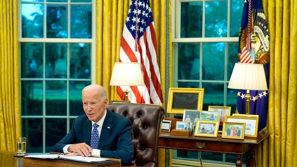 USA Biden signs bill for US transition budget blue News