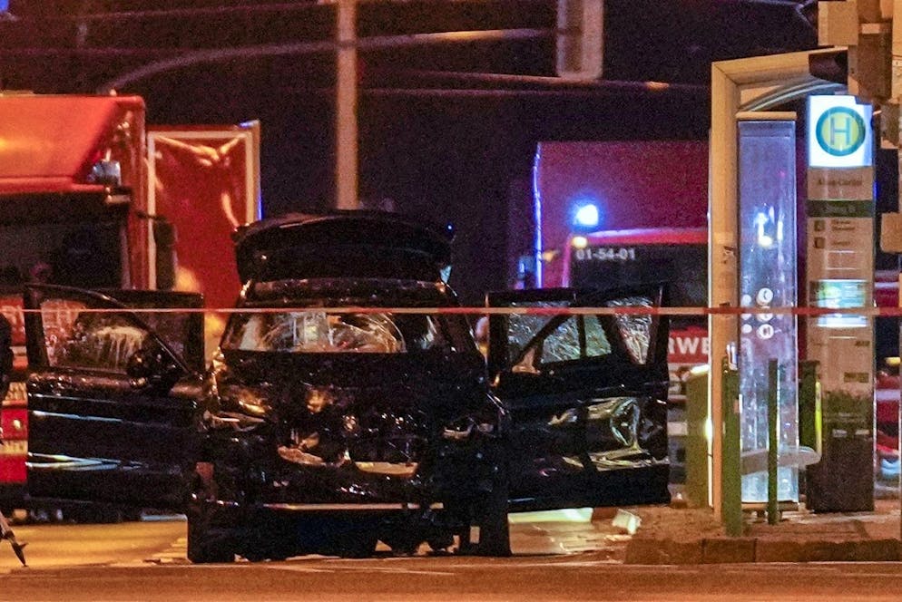 Mit diesem angeblich gemieteten Auto ist der Angreifer in die Menschen am Weihnachtsmarkt gerast. 