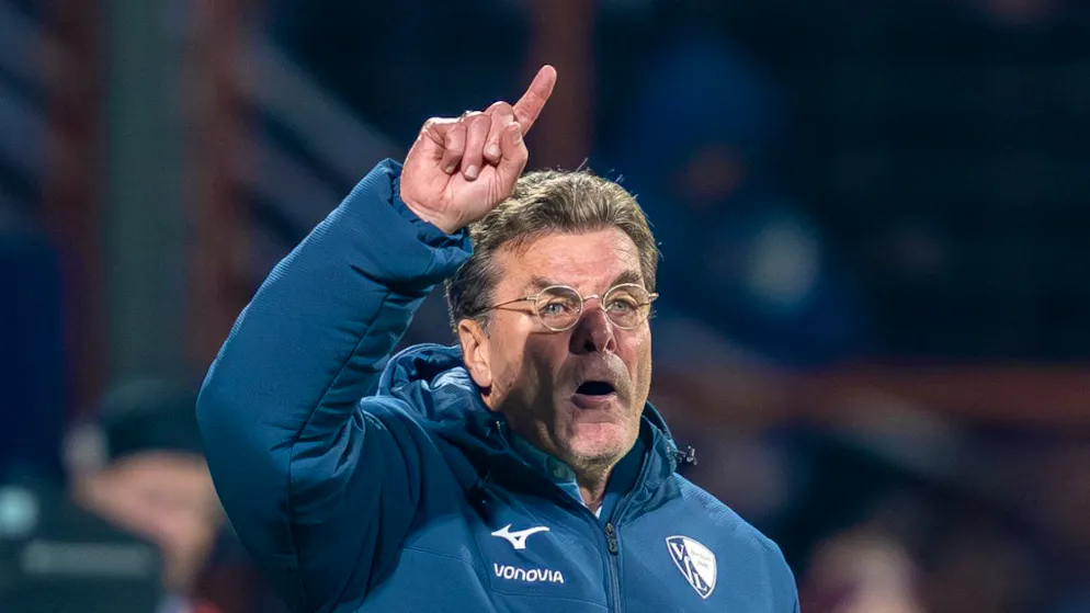 Dieter Hecking kommt mit Bochum zum ersten Saisonsieg