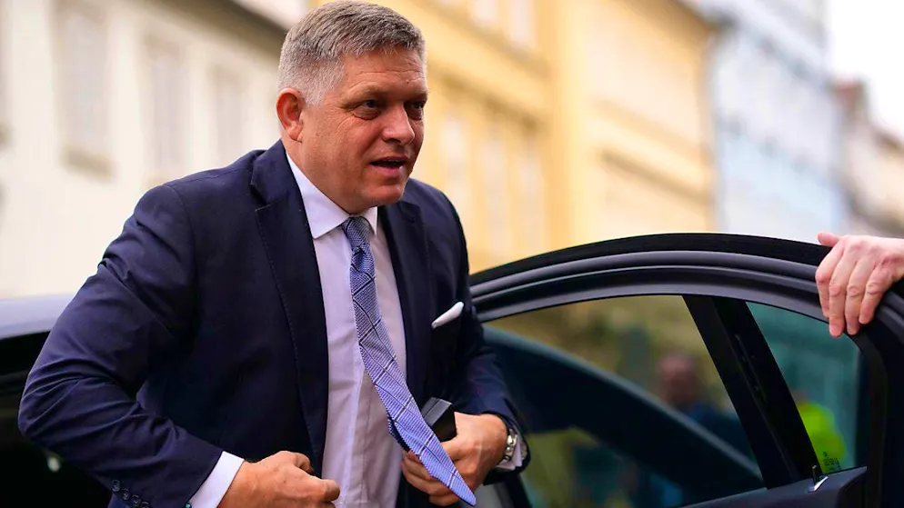ARCHIVE - Robert Fico is often criticized by his opponents as "pro-Russian". Photo: Petr David Josek/AP/dpa