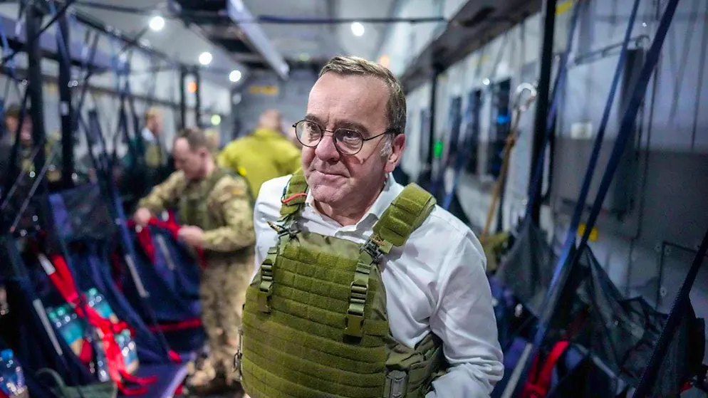 ARCHIVE - Boris Pistorius (SPD), Federal Minister of Defense, travels from Baghdad to Erbil in a bullet-proof vest in an Airbus A400M of the German Air Force. The SPD politician visits German soldiers in action and holds political talks on Germany's continued involvement against the backdrop of the upheaval in Syria. Photo: Kay Nietfeld/dpa