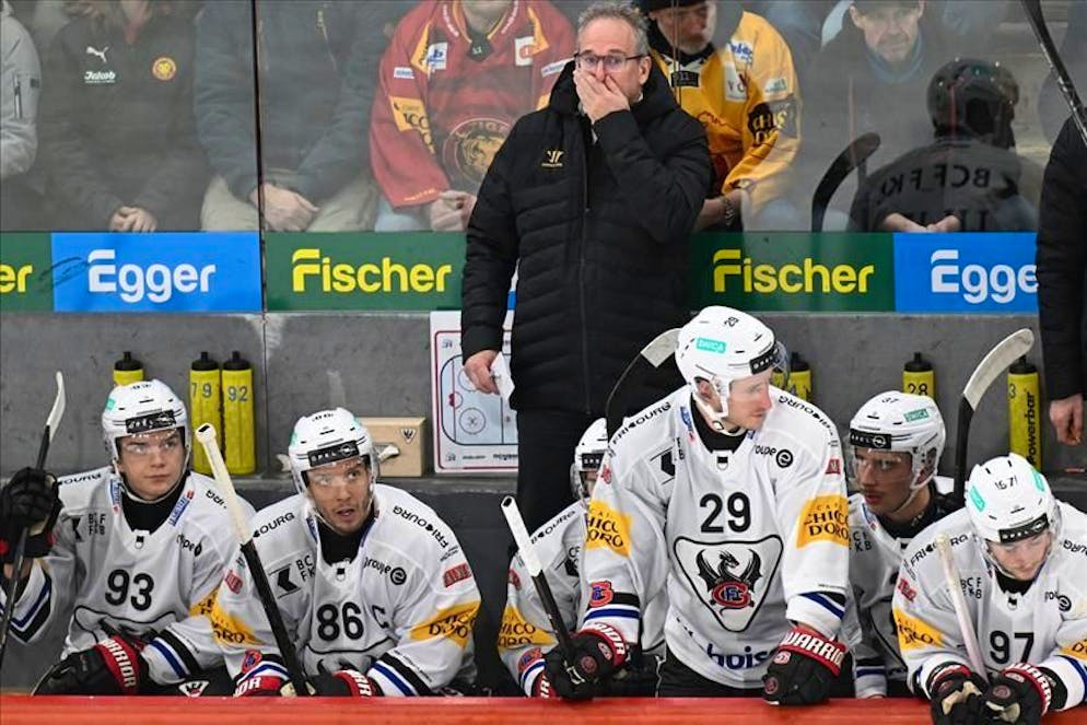 Emond licenziato da Friborgo, Leuenberger chiamato a sostituirlo