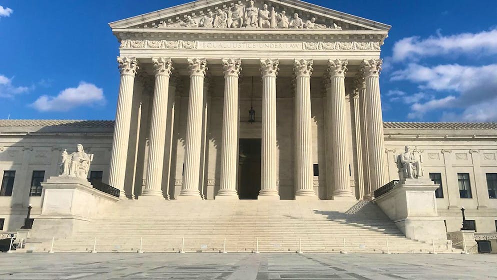 Politica. Stati Uniti: un potente senatore democratico  attacca due giudici della Corte Suprema