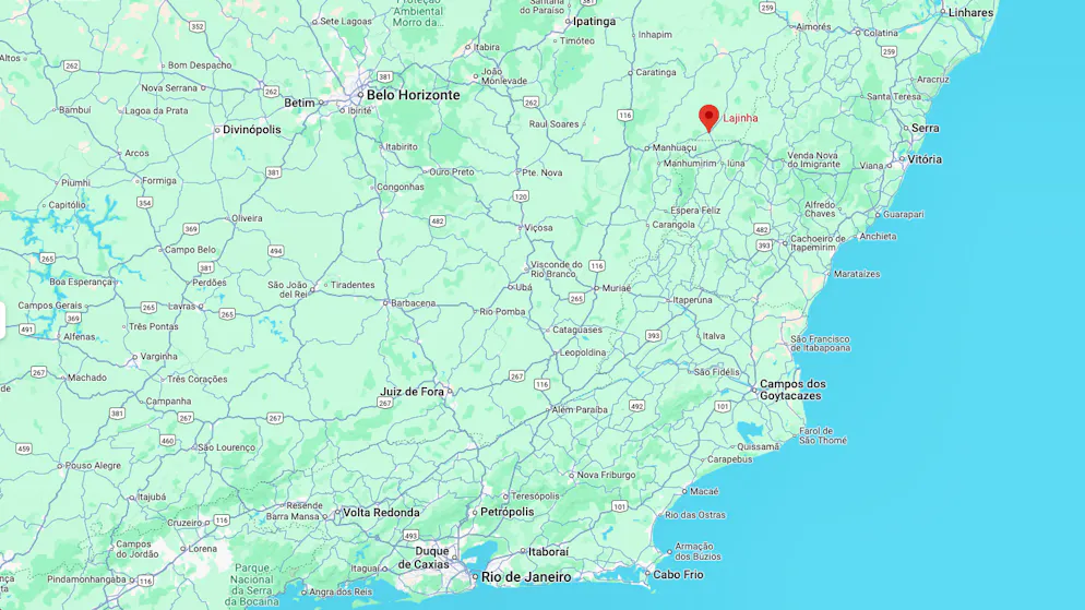 Der Unfall ereignet sich in der Nähe der Stadt Lajinha im Bundesstaat Minas Gerais. 