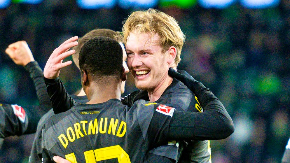 Julian Brundt celebrates after his goal to make it 3:0.