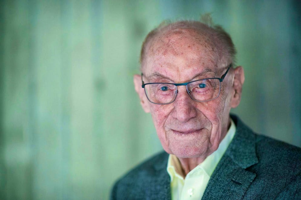 We had to say goodbye to these stars in 2024. <strong>27.10. Edzard Reuter (96):</strong> A mathematician and lawyer by training, he was CEO of Daimler-Benz AG from 1987 to 1995.