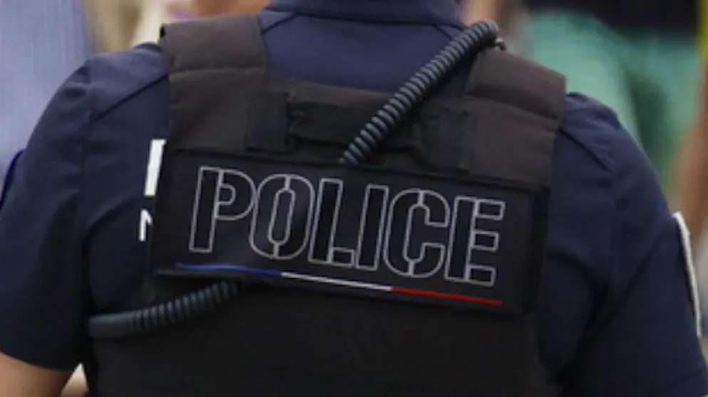 Un adolescent de 16 ans a été mis en examen et placé en détention provisoire pour le meurtre d'un garçon de 14 ans vendredi à Evreux lors d'une altercation liée à une querelle amoureuse.