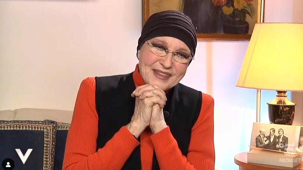 Intervista a «Verissimo». Eleonora Giorgi: «Il tumore avanza, abbiamo provato di tutto»