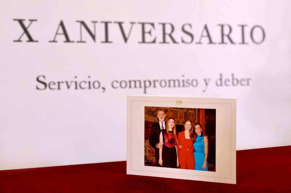 Gli auguri di Natale dei reali d'Europa. La famiglia reale spagnola ha pubblicato sul proprio sito web la propria cartolina di Natale.