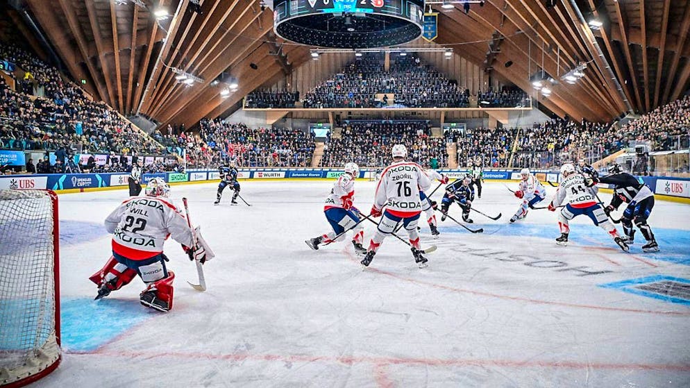 Spengler Cup Fribourg beaten in penalty shootout despite comeback