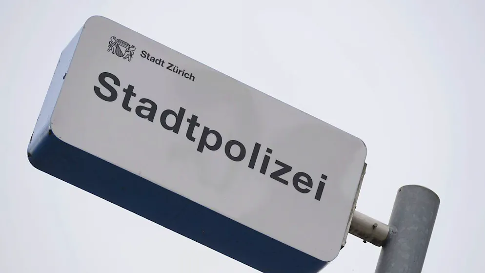 La polizia municipale di Zurigo è stata avvertita intorno alle 02.30.