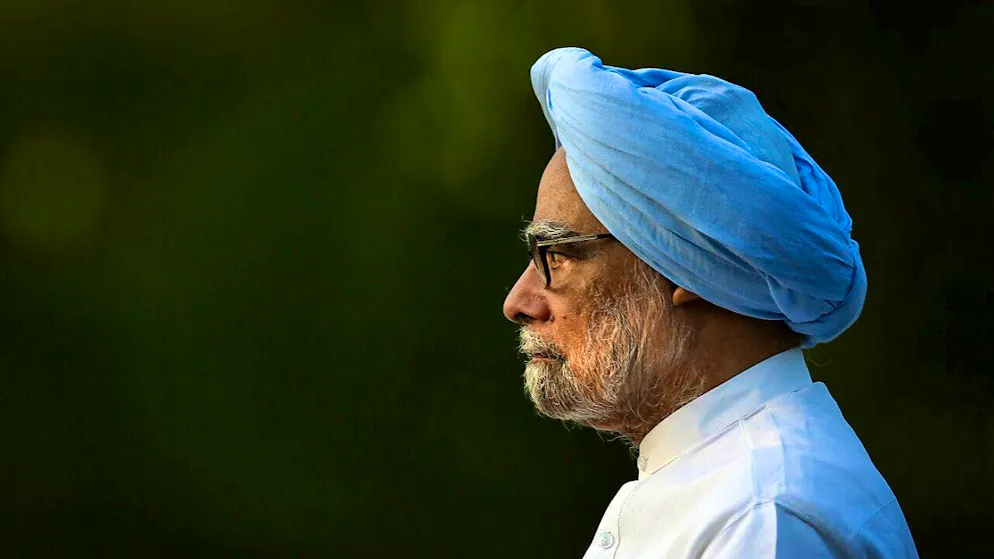 ARCHIVE - India's outgoing Prime Minister Manmohan Singh leaves after paying his last respects to former Indian Prime Minister R.Gandhi on his death anniversary. Photo: Manish Swarup/AP/dpa