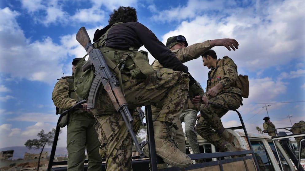 Caos. In Siria scontri tra forze di sicurezza e lealisti, la pacificazione del Paese è un miraggio?