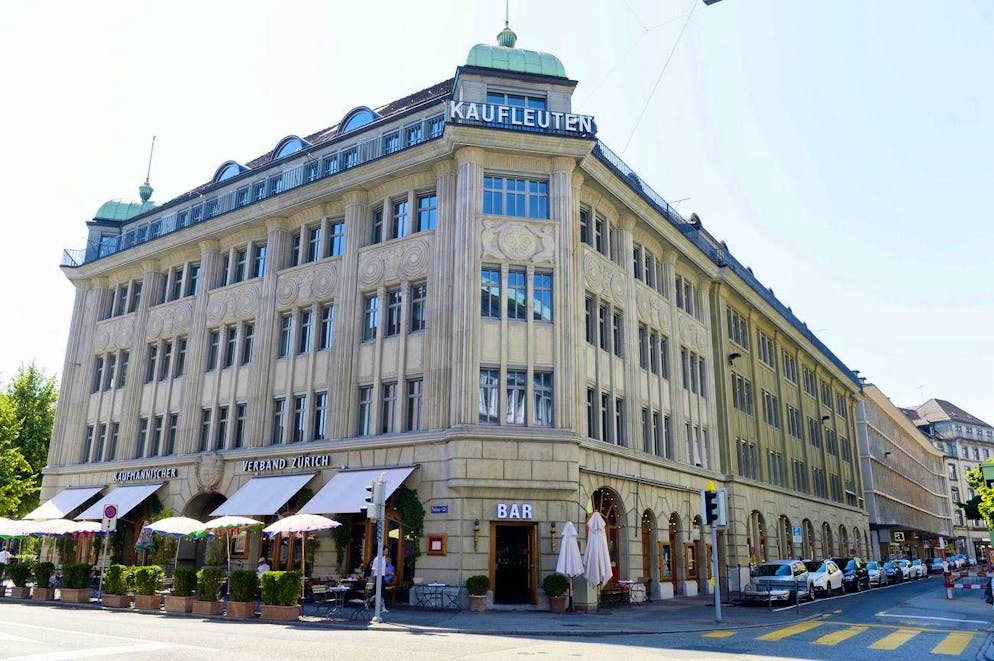 The incident took place outside Zurich's Kaufleuten club.