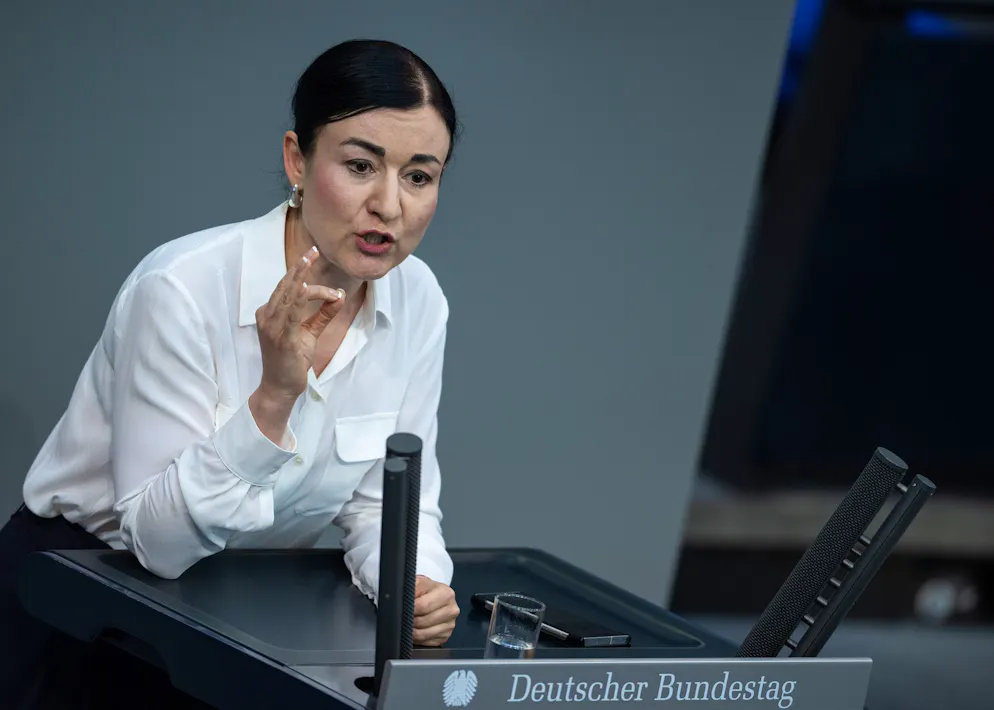 Piechotta entschuldigt sich am Abend schriftlich. 