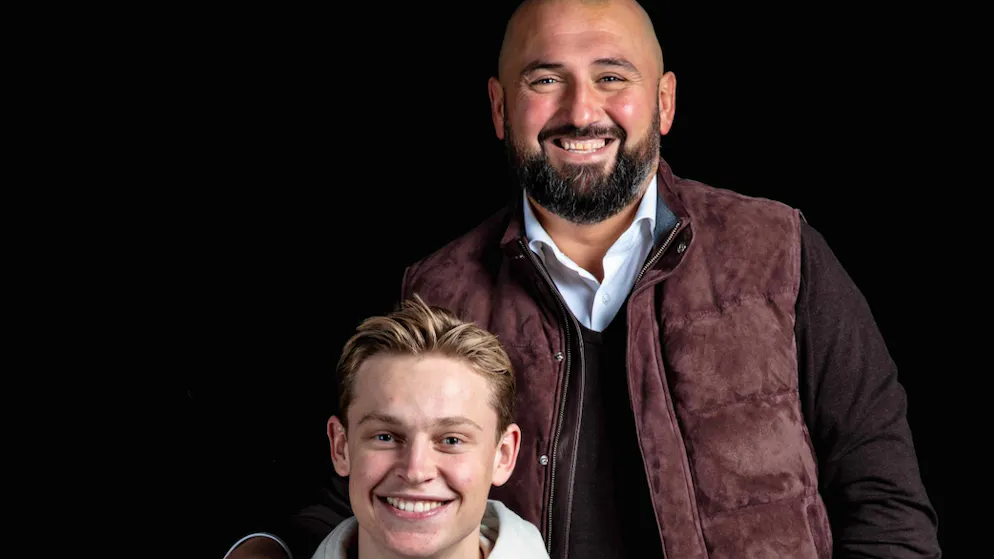 Frenki de Jong und Ali Dursun bei einem Fotoshooting im Dezember 2018.
