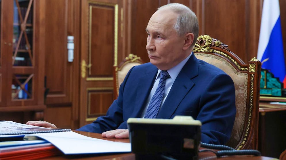 Un «tragico incidente». Putin si scusa con l'Azerbaijan per l'aereo caduto in Kazakistan