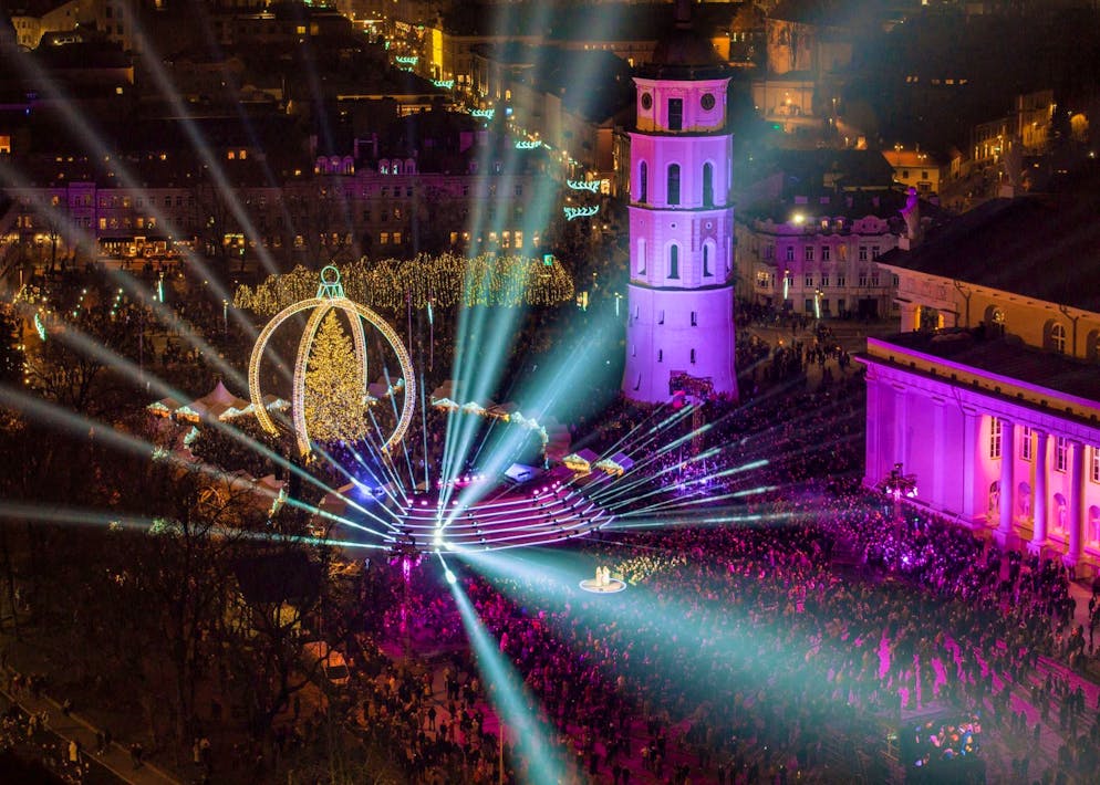 The Christmas tree in Vilnius is world-famous. 