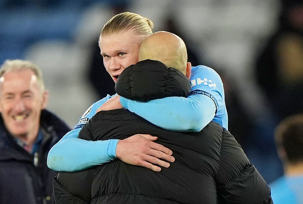 Erleichterung bei Guardiola nach Sieg: «Haben es gebraucht» - Gallery. Erling Haaland und Pep Guardiola (vorne) haben mit Manchester City die Ergebniskrise beendet