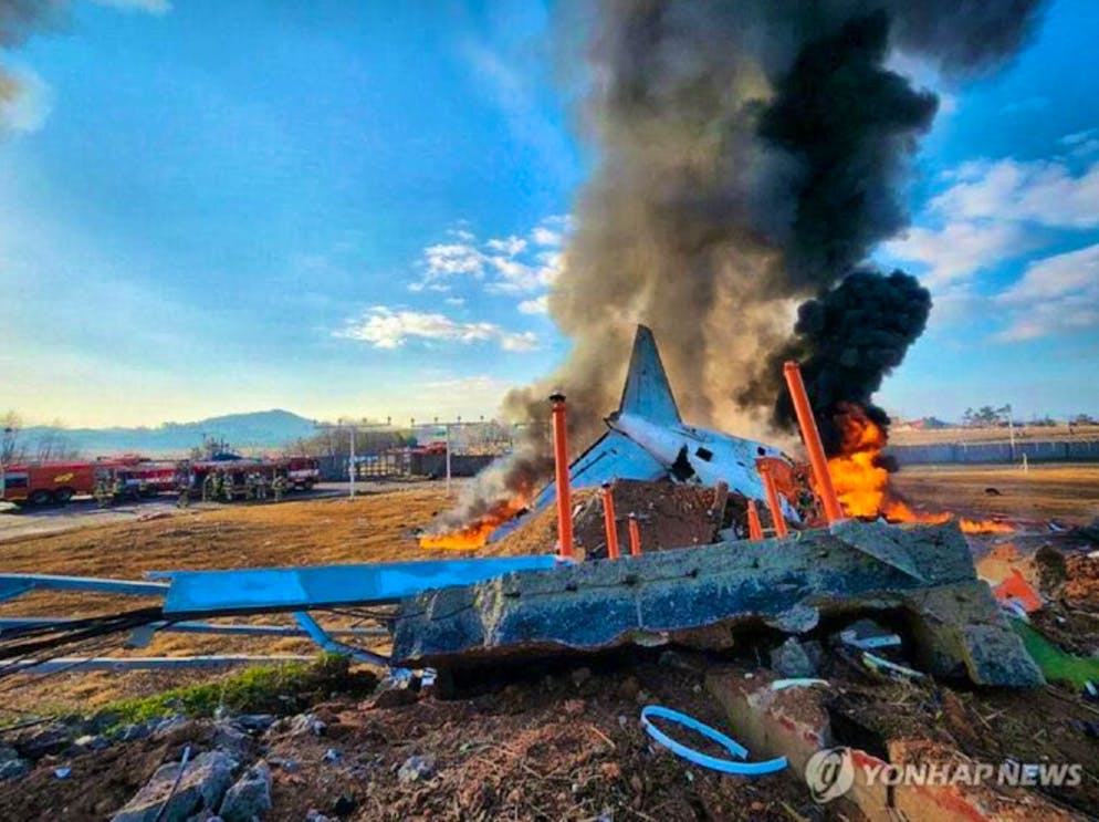 Plane crash in South Korea. The authorities have launched an investigation into technical problems, pilot error or weather conditions.