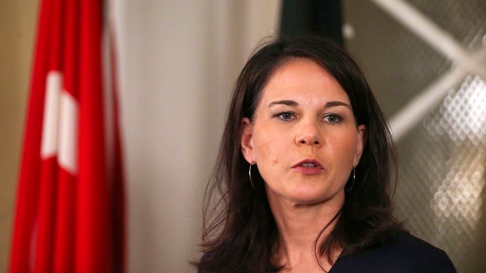 Aussenministerin Baerbock erwartet von der künftigen Bundesregierung, dass die Ukraine-Hilfe fortgesetzt wird. (Archivbild)