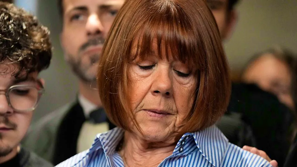 dpatopbilder - Gisele Pelicot speaks to journalists as she leaves the courtroom in Avignon, southern France. Photo: Lewis Joly/AP/dpa