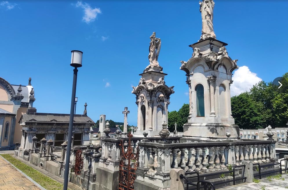 Der Friedhof La Carriona. Hier grub ein Mann der Sarg seiner Mutter aus.