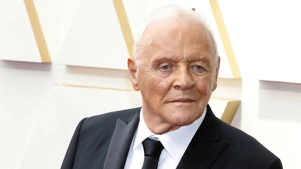 Sobrietà. Anthony Hopkins festeggia 87 anni e l'anniversario: «Quasi 50 anni senza alcol»