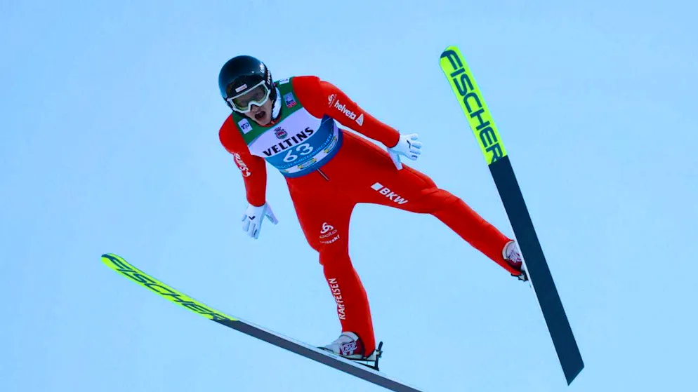 Gregor Deschwanden in the skies of Garmisch-Partenkirchen