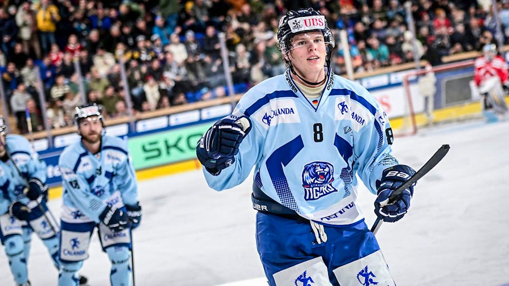 Herz und Leidenschaft, alles am rechten Fleck - Gallery. Die Tigers lernten aber schnell und zogen dank Joshua Samanskis etwas kuriosem 3:2 im Halbfinal gegen das Team Canada in den Final ein
