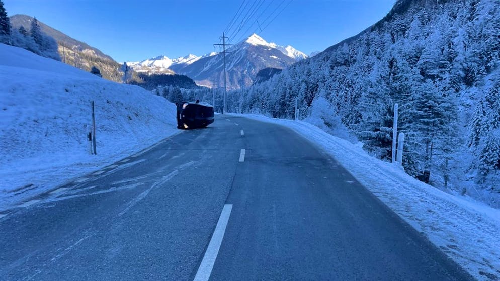 Die Fahrerin konnte das Auto nach dem Unfall in Surava GR selbständig verlassen.
