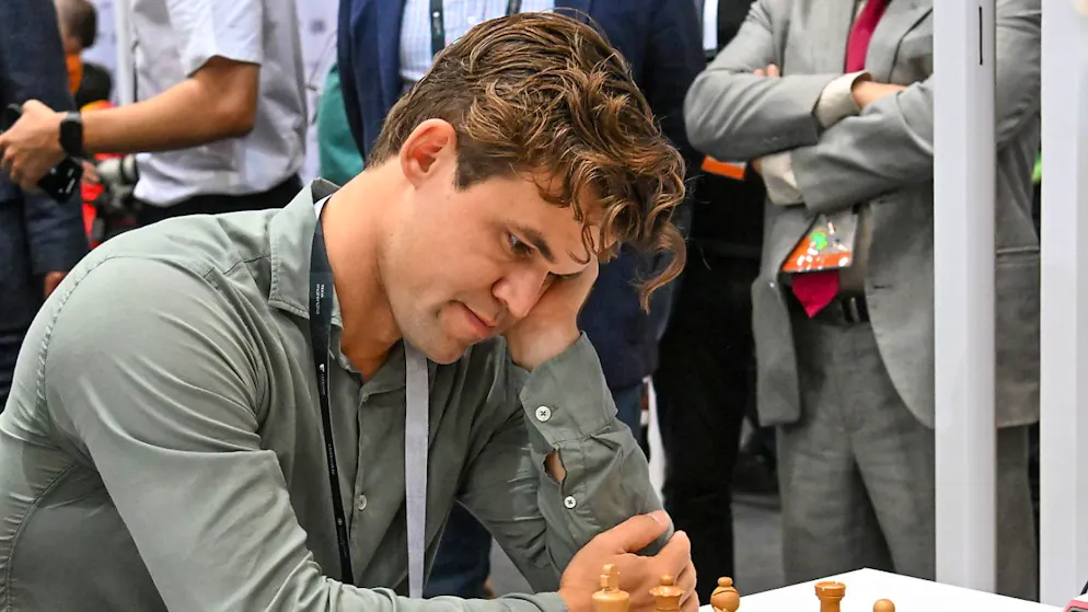 Ungewöhnliches Ende: Magnus Carlsen teilt sich den Titel bei der WM im Blitzschach