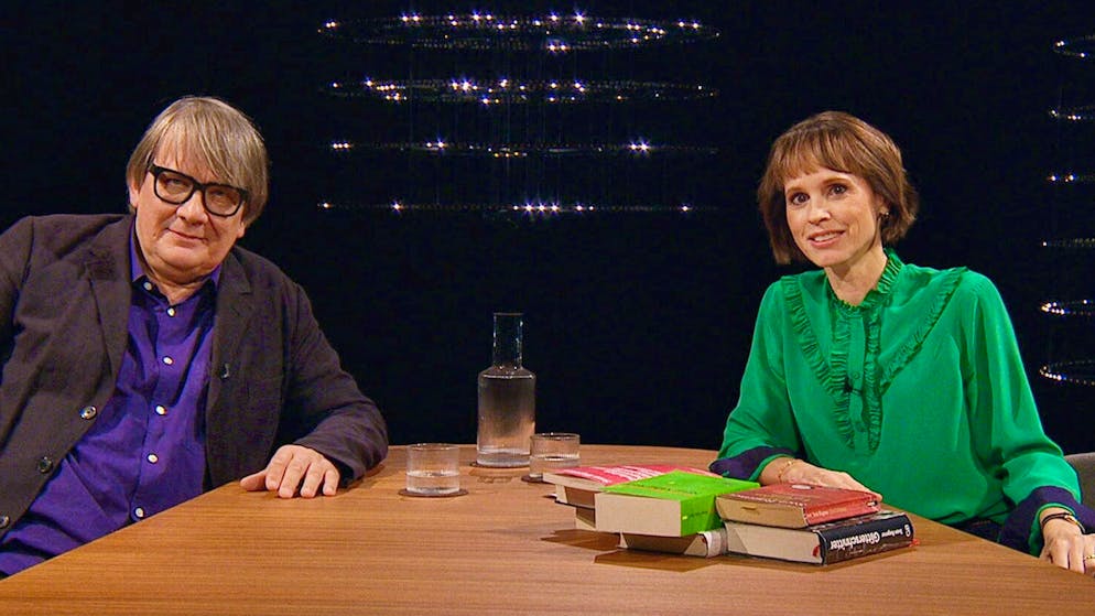 "Sternstunde Philosophie": Barbara Bleisch with author and musician Sven Regener.