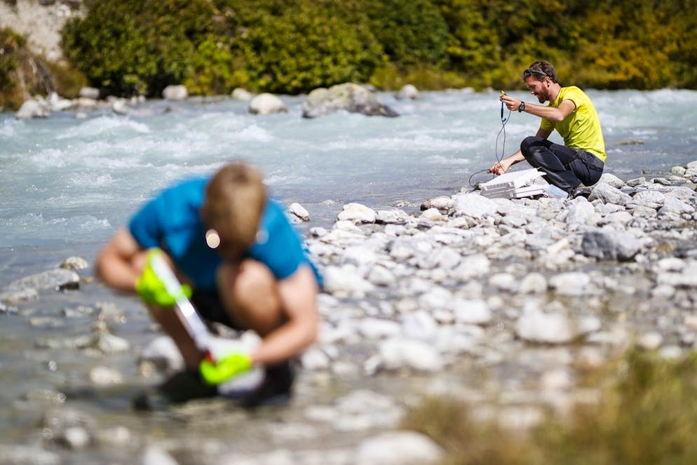Pendant plus de cinq ans, une équipe dirigée par l'École polytechnique fédérale de Lausanne (EPFL) a collecté et analysé des échantillons de 170 ruisseaux glaciaires.