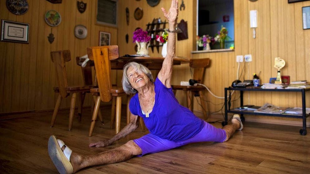 Even in old age, Agnes Keleti was still able to do the splits: here in 2012 at the age of 91.