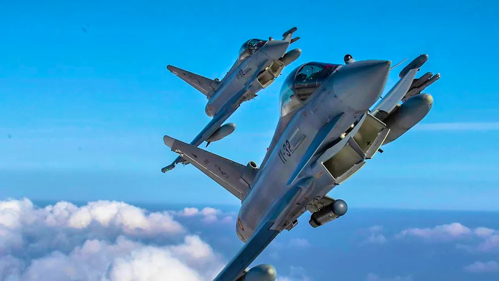 Two Eurofighter aircraft of the Spanish Air Force on a mission in Lithuania. (archive picture)