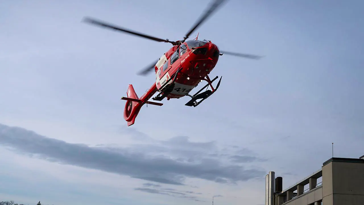 Rescue flights. Rega and Air Zermatt fly many missions