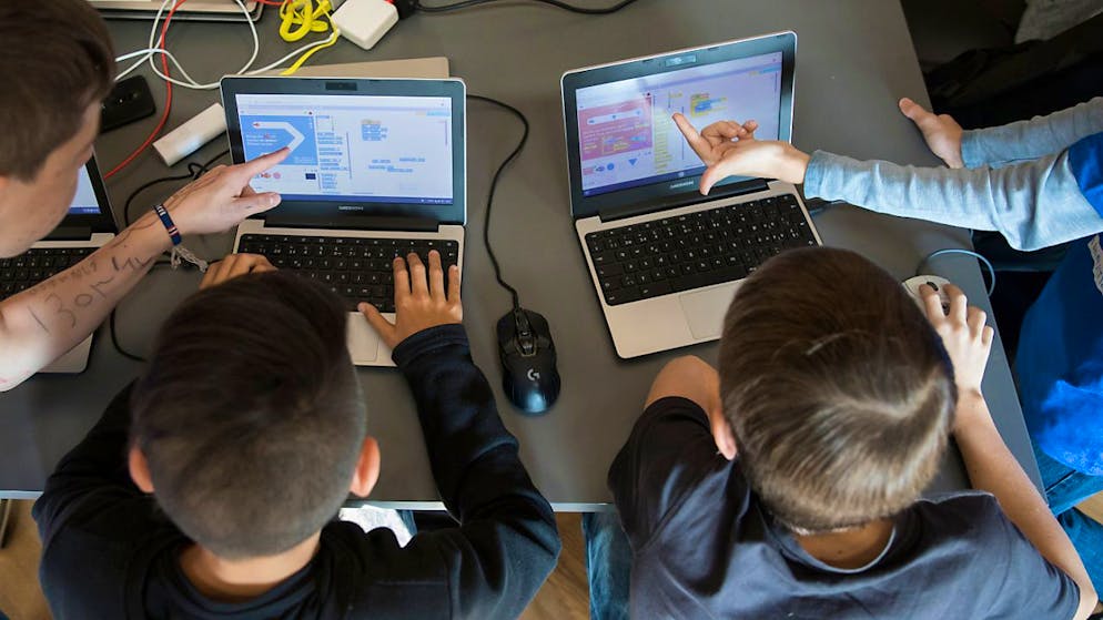 Im Förderprogramm "Unternehmer Campus" des Basler Gewerbeverbands können Lernende in die Rolle von Unternehmerinnen und Unternehmern schlüpfen. (Symbolbild)