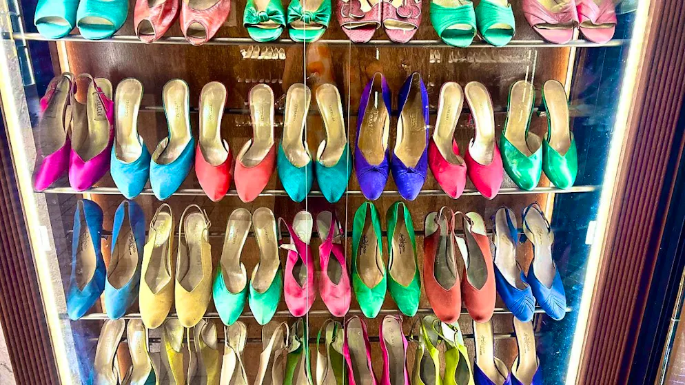 ARCHIVE - Hundreds of pairs of shoes belonging to the former First Lady of the Philippines, Imelda Marcos, are on display at the shoe museum in Marikina. Photo: Carola Frentzen/dpa