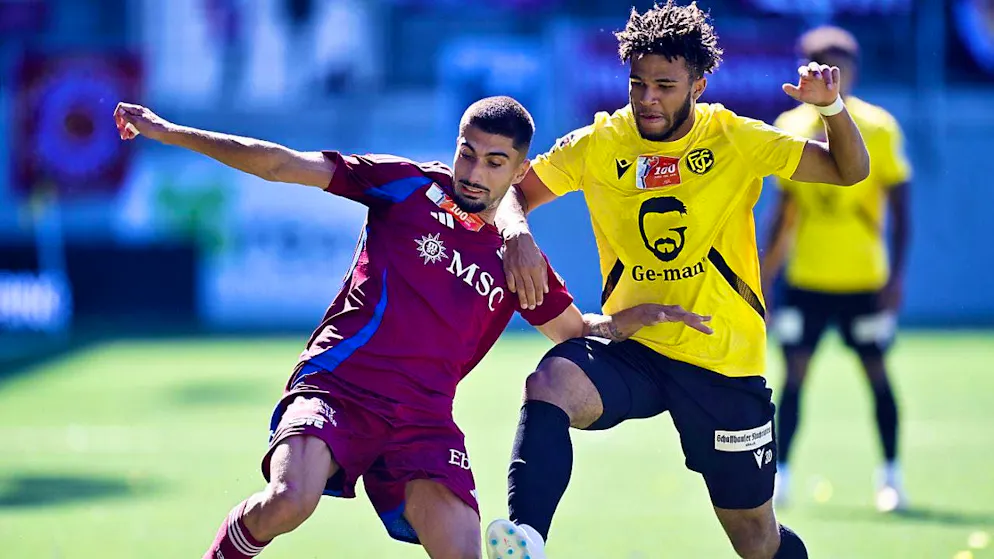 After half a season with FC Schaffhausen, FC Basel's Adriano Onyegbule (right) has been loaned out to FC Vaduz for the second half of the season