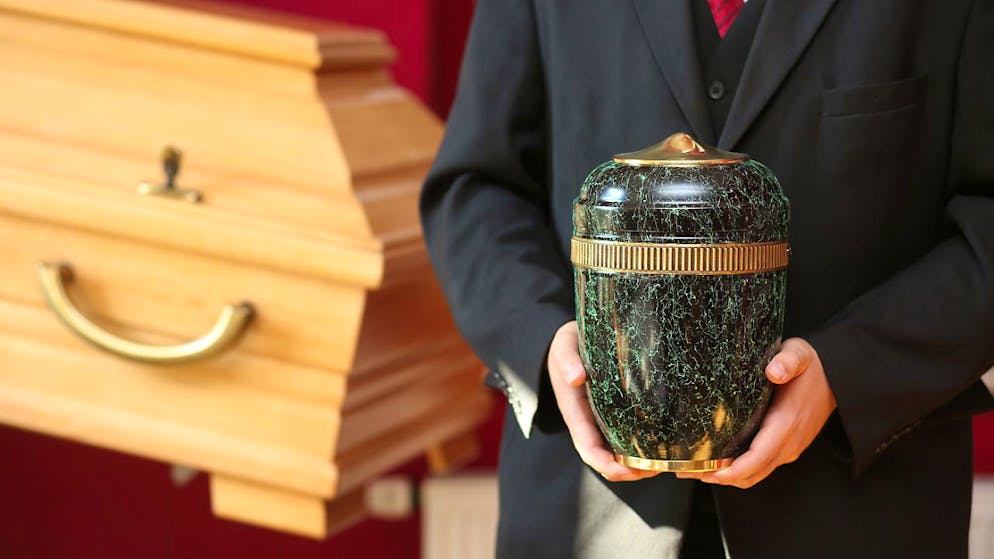 In der Stadt Kriens LU sind Bestattungen neu auch an zwei Nachmittagen möglich. (Symbolbild)