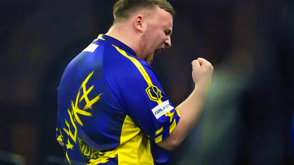 Luke Littler is back in the final of the World Darts Championship