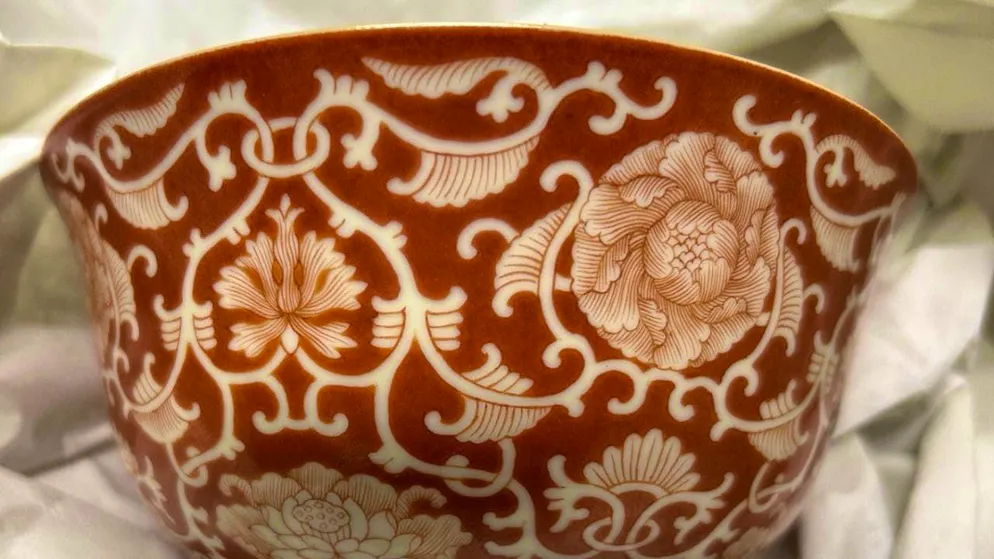 One of the Chinese bowls discovered that a 69-year-old man was transporting from Switzerland to Germany without paying duty.