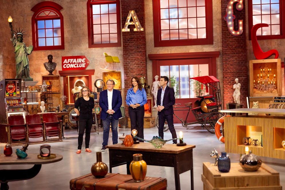 «Bares für Rares» international: In Marokko ist Horst Lichter eine Frau. In Frankreich läuft «Bares für Rares» unter dem Namen «Affaire conclue» seit 2017 erfolgreich.