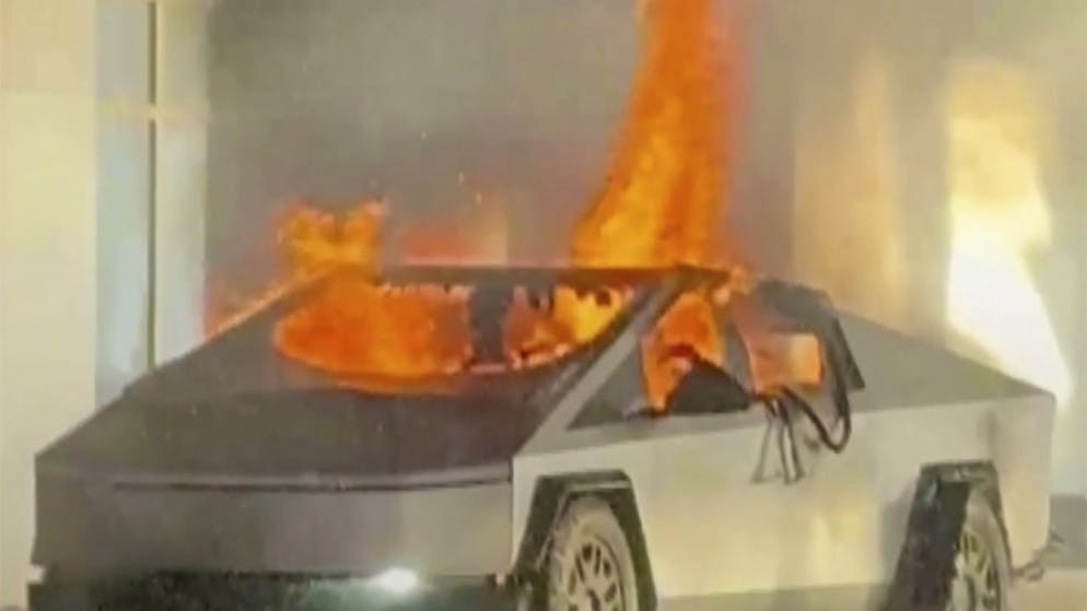 "Perché l'ho fatto personalmente ora? Avevo bisogno di purificare la mia mente dai fratelli che ho perso e liberarmi dal peso delle vite che ho ucciso", aveva scritto Matthew Alan Livelsberger nelle note del suo telefonino. (Foto d'archivio)