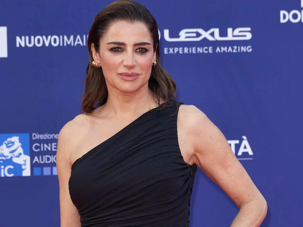 Luisa Ranieri rivela i suoi segreti.